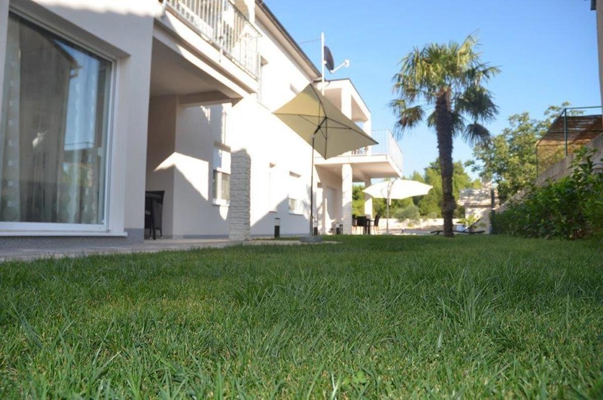 Apartments Villa Marina Vodice Kültér fotó